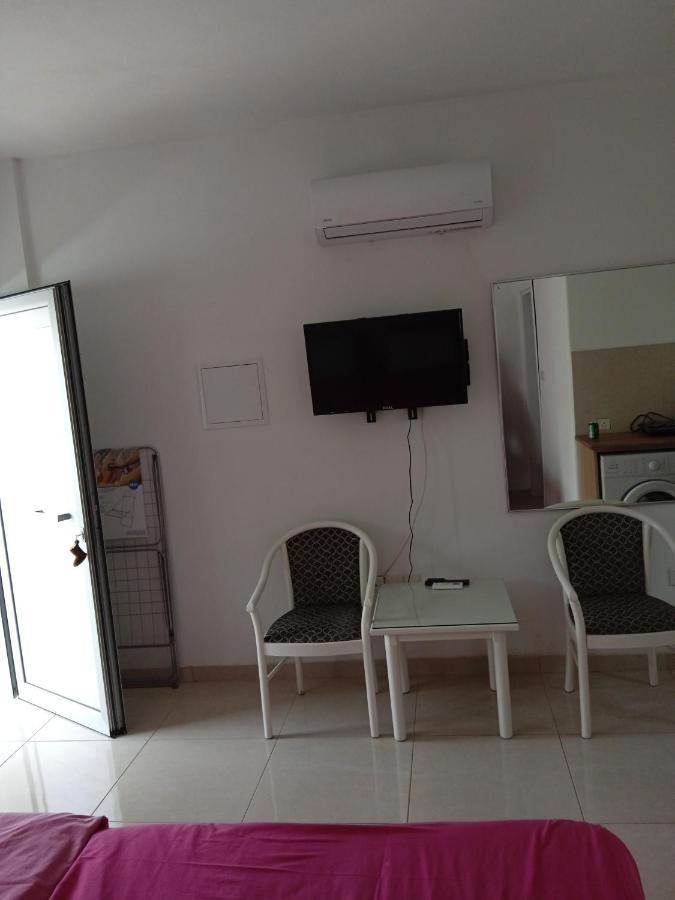 Studio In Center Of Agia Napa Lejlighed Eksteriør billede